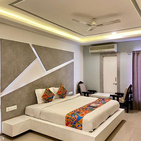Hotel Damanis Udaipur Exterior foto