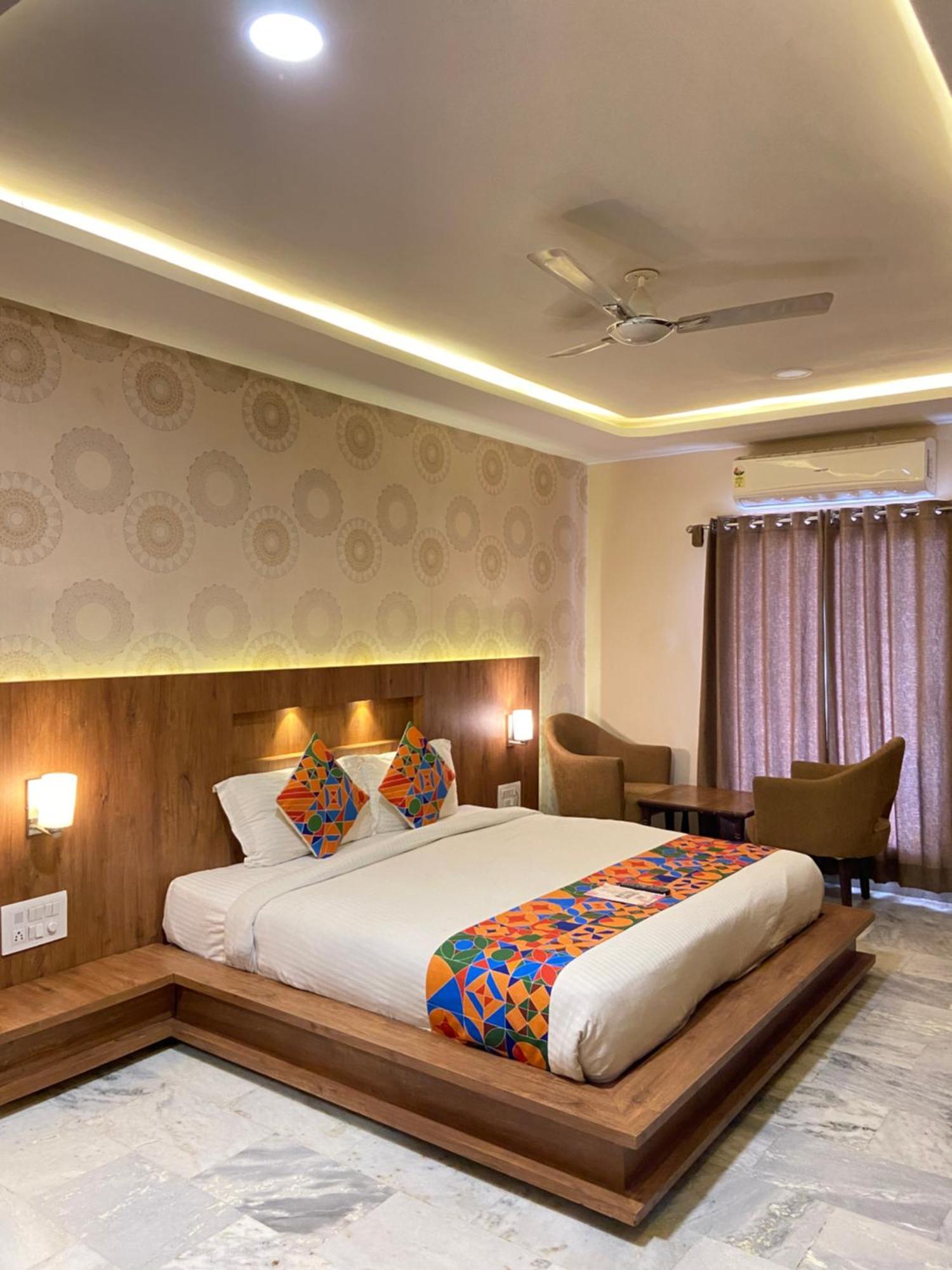 Hotel Damanis Udaipur Exterior foto