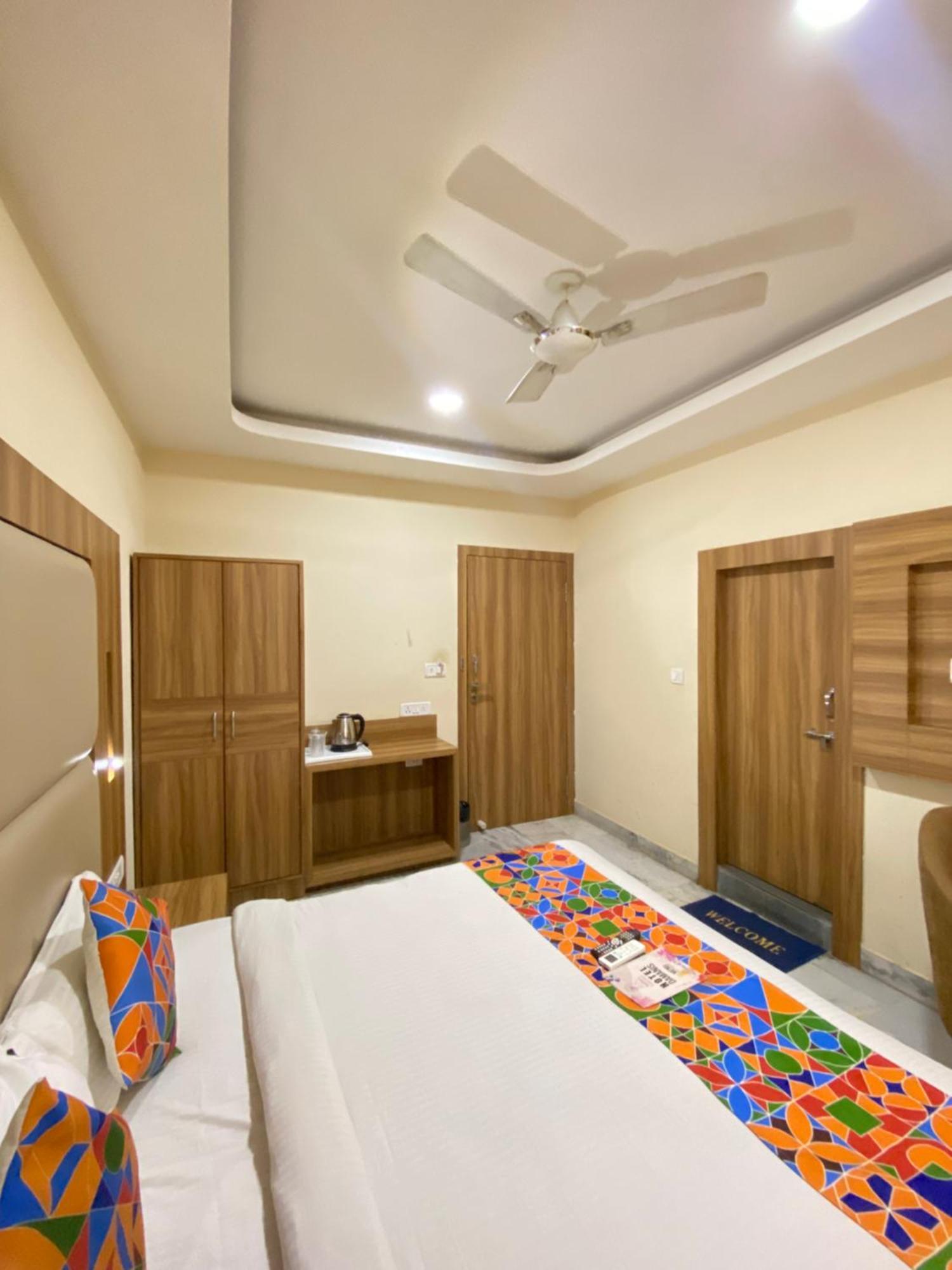 Hotel Damanis Udaipur Exterior foto