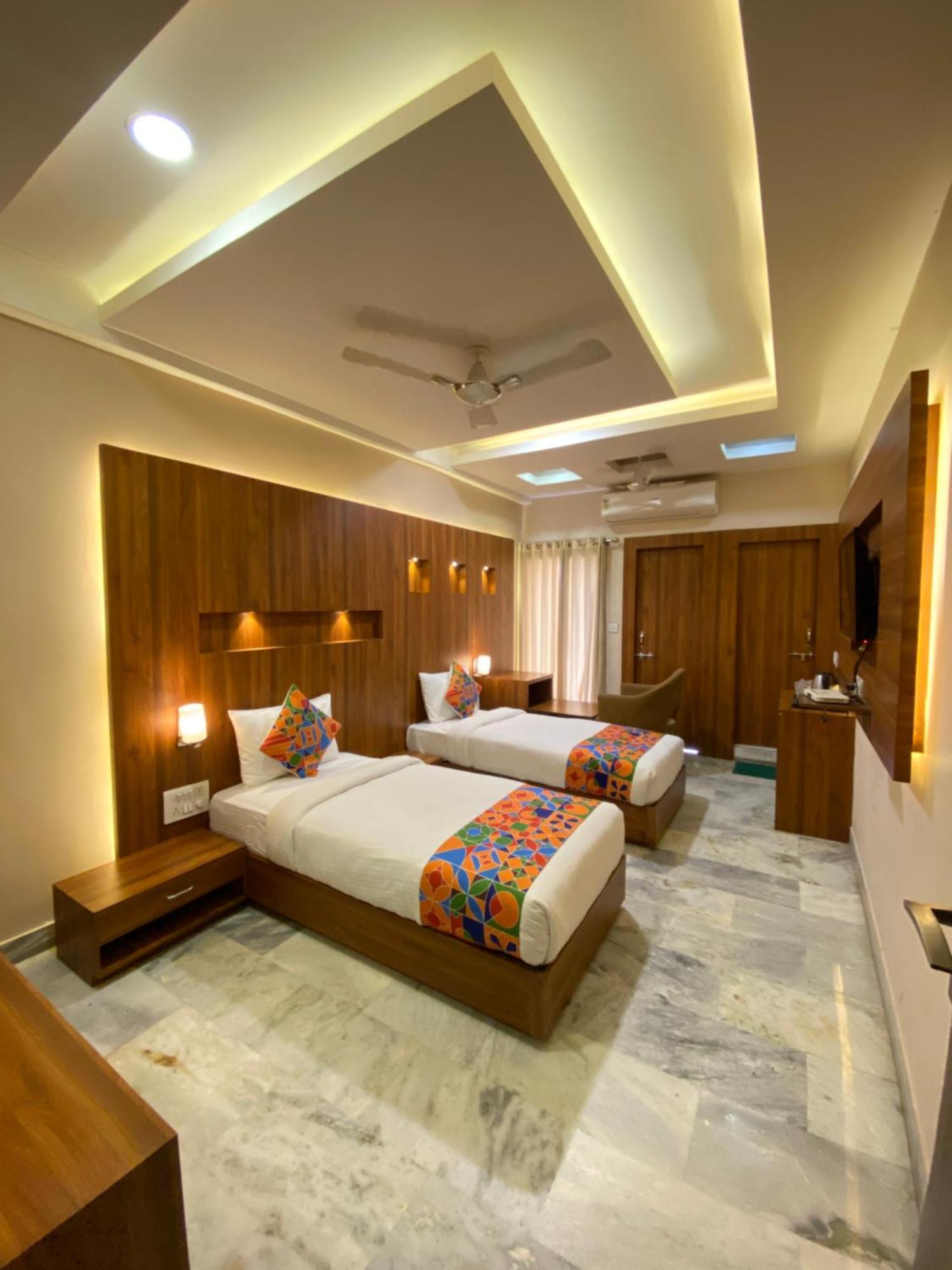 Hotel Damanis Udaipur Exterior foto
